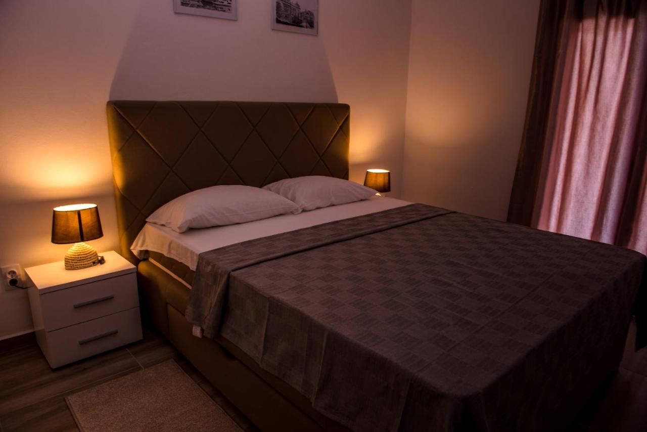 Klakor Ps * Tivat